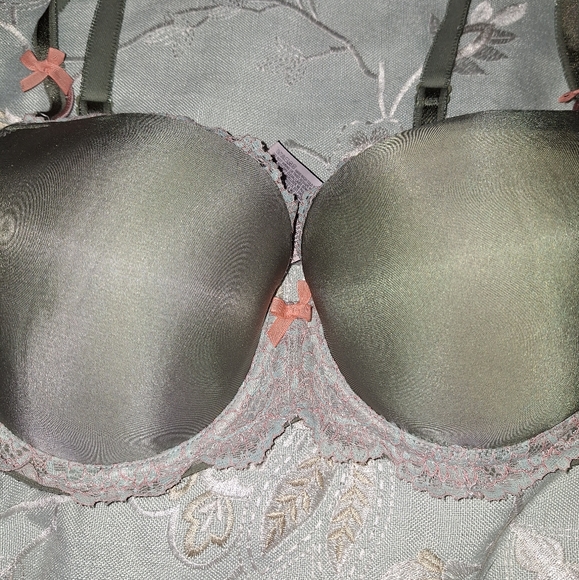 SOLD - Picture 2 of 10